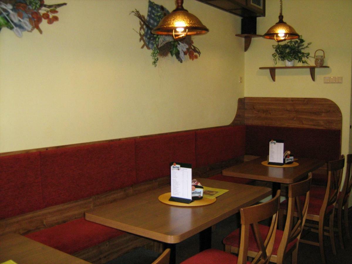Penzion Albina - Restaurace Vysoke nad Jizerou Ngoại thất bức ảnh